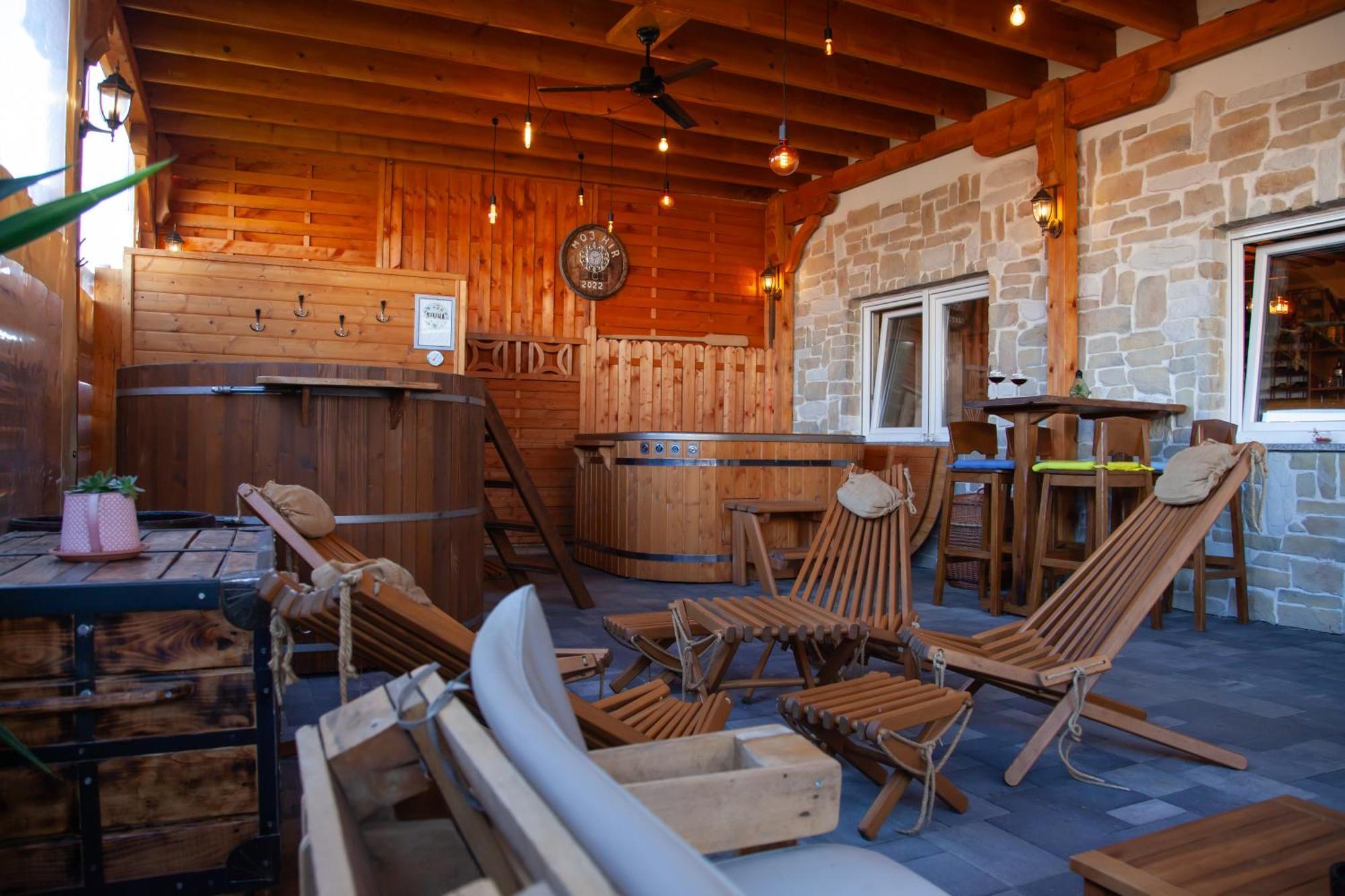 Sobe App Moj Hir Bed And Breakfast Jastrebarsko Exterior photo